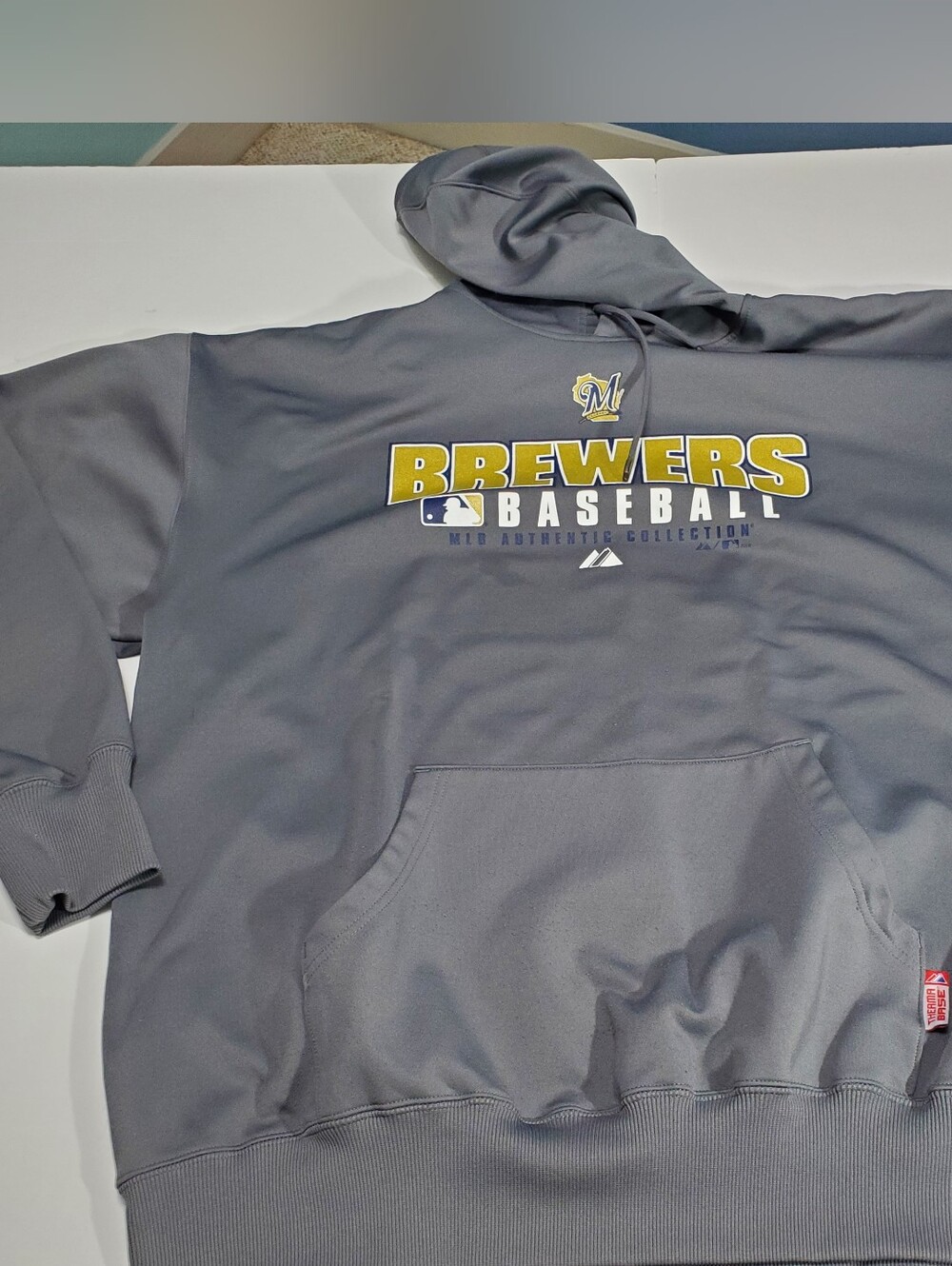 Milwaukee Brewers Gray Hoodie Sweatshirt XL Thermaltake Polyester Majestic